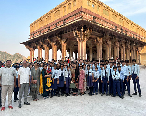 S.D. PUBLIC SCHOOL